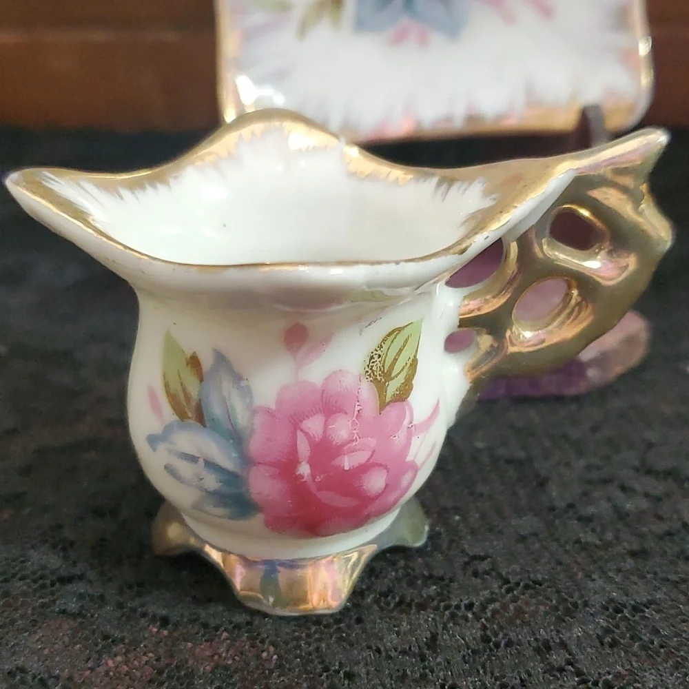 Vintage‎ Mini Tea Cup & Saucer Made in Japan EG